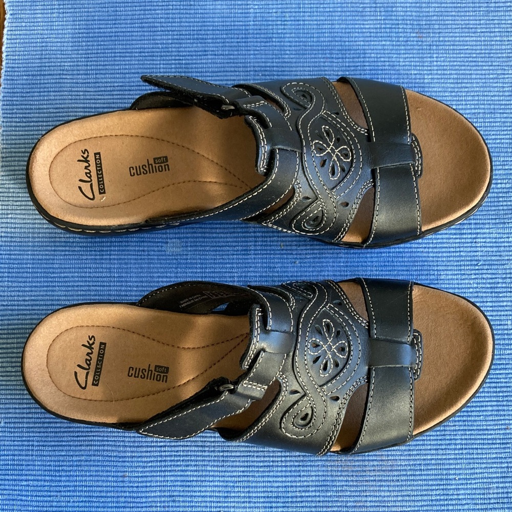 Leisa Higley Clarks Collection Women's Black Leather Sandals size 7.5